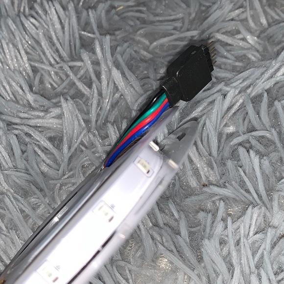 colored LED strip lights - Picture 1 of 3